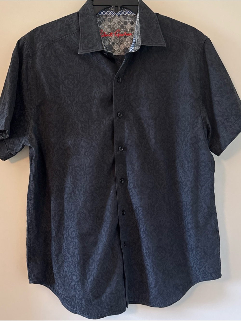 Robert Graham Men’s Button Up Short Sleeve Shirt 100% Cotton Paisley Medium